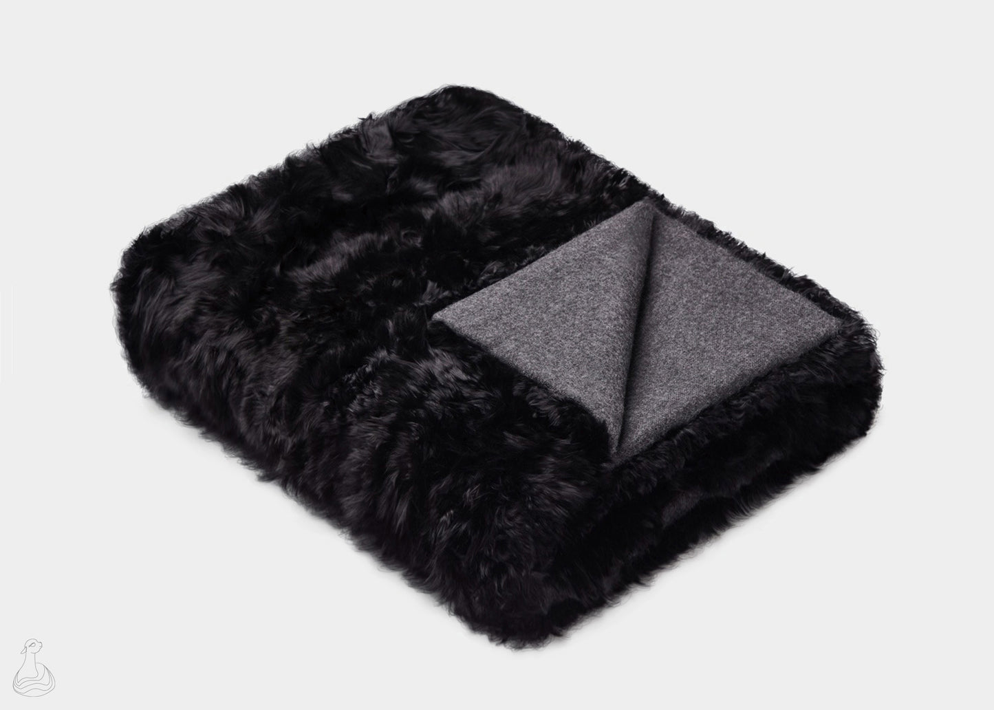 BABY ALPACA FUR BLANKET | Luxury Black Night Baby Alpaca Fur Throw