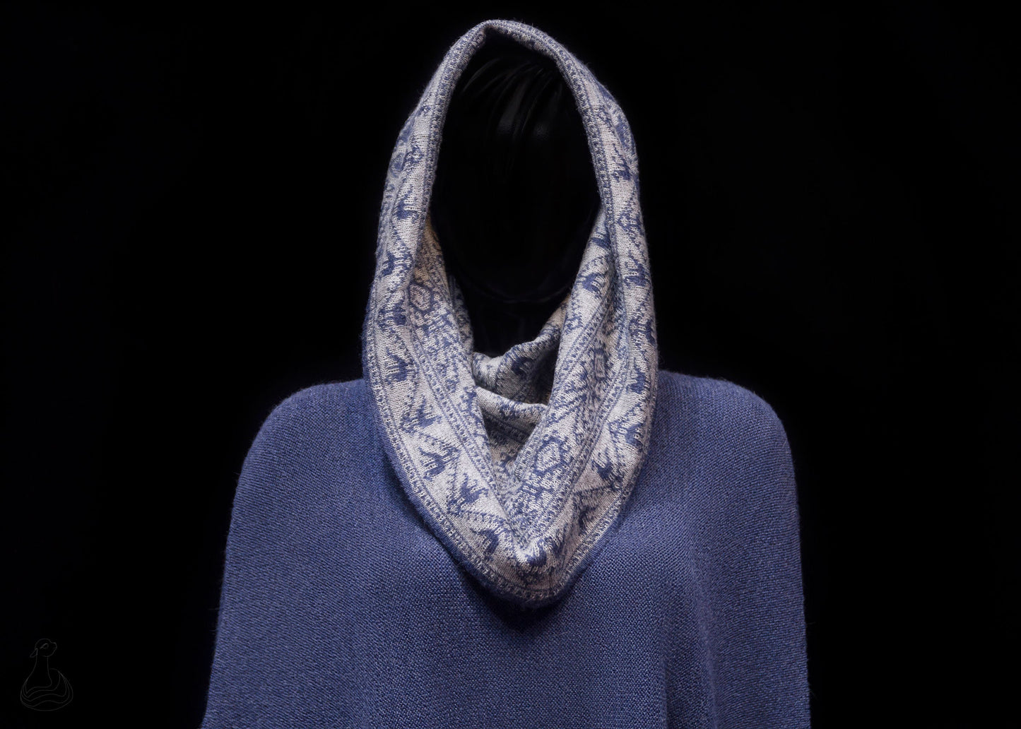 BABY ALPACA PONCHO | Luxury Peruvian Handcrafted Poncho | Lightweight Hooded Poncho