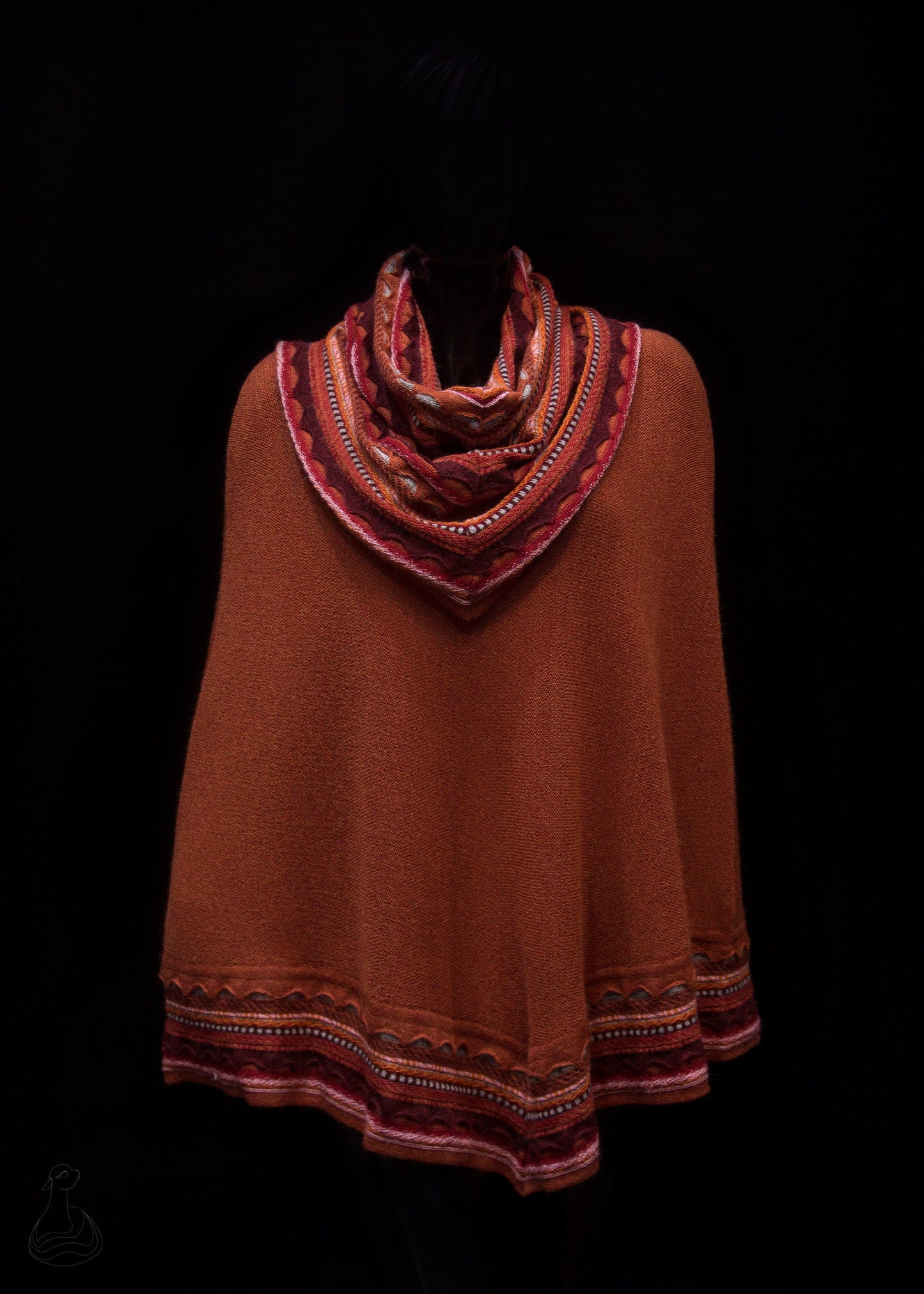 BABY ALPACA PONCHO | Luxury Peruvian Handcrafted Poncho | Lightweight Hooded Poncho