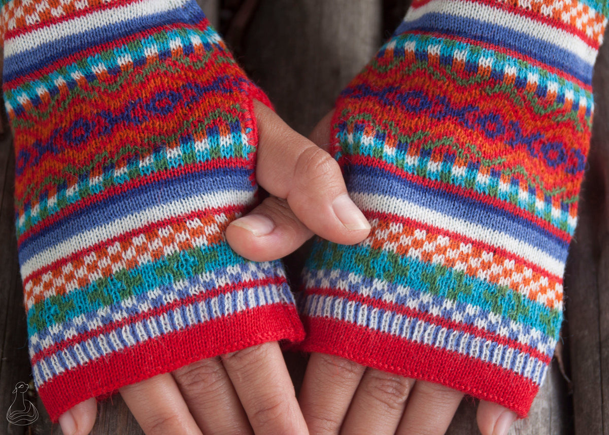 Baby Alpaca Wrist Warmers | Fingerless Gloves | 100% Baby Alpaca Mittens | Peruvian Style