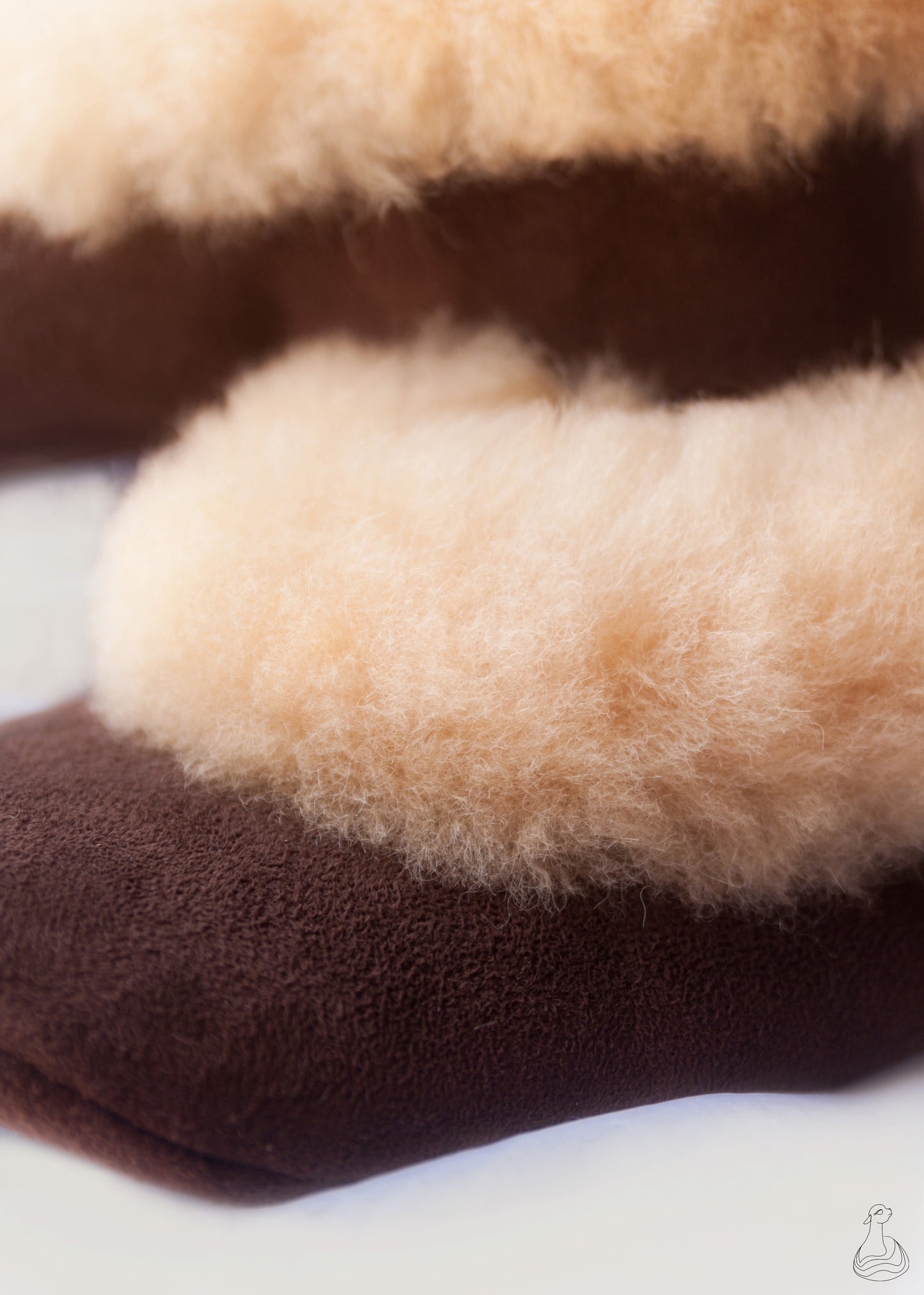 Chaussons en fourrure d'alpaga | Chaussons beiges en fourrure d'alpaga | Chaussons en fourrure faits main