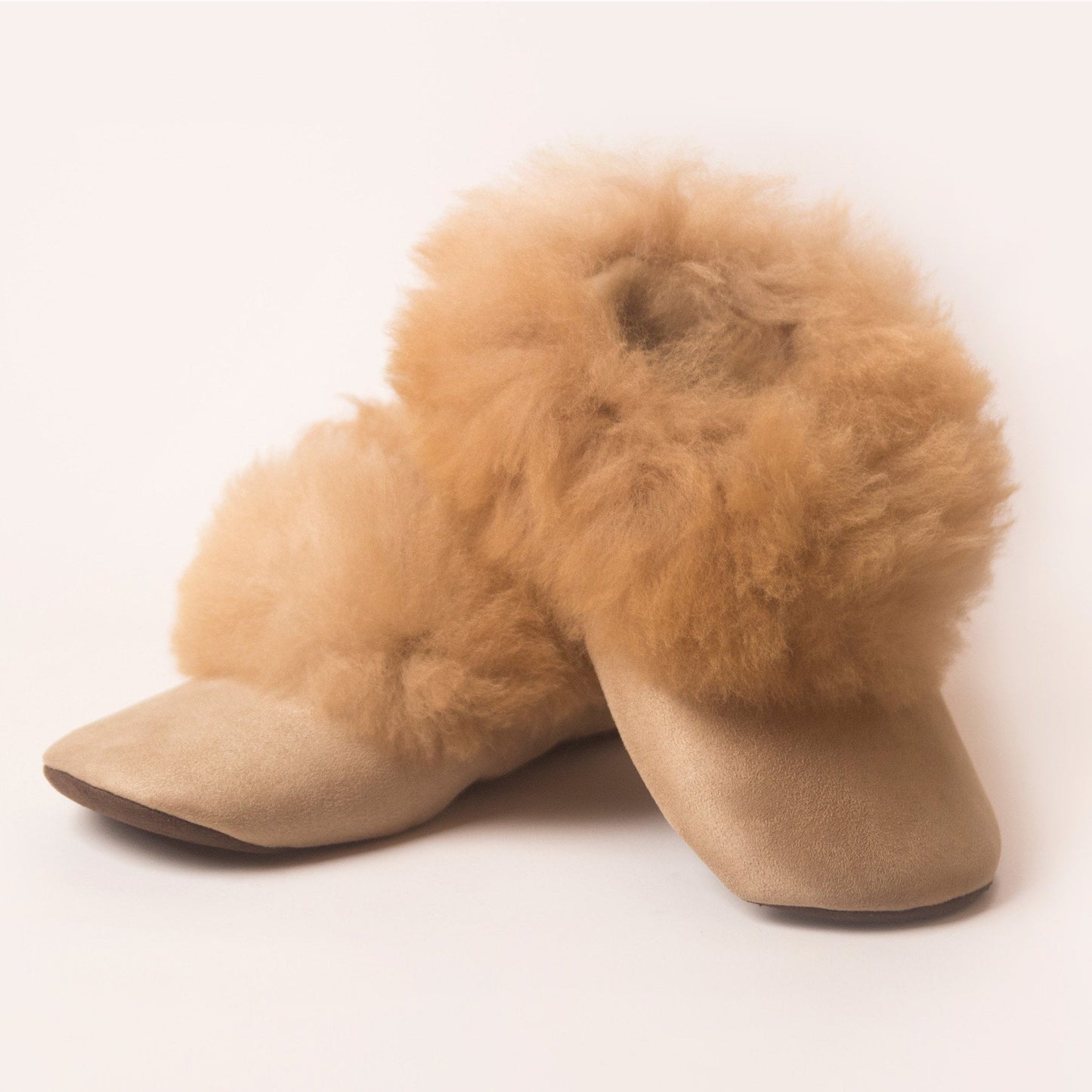 Chaussons en fourrure d'alpaga | Chaussons beiges en fourrure d'alpaga | Chaussons en fourrure faits main