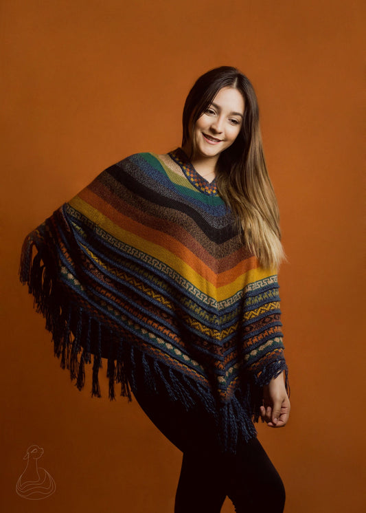ALPACA PONCHO | Luxury Alpaca Peruvian Poncho Unisex | Alpaca Poncho Bell Shape
