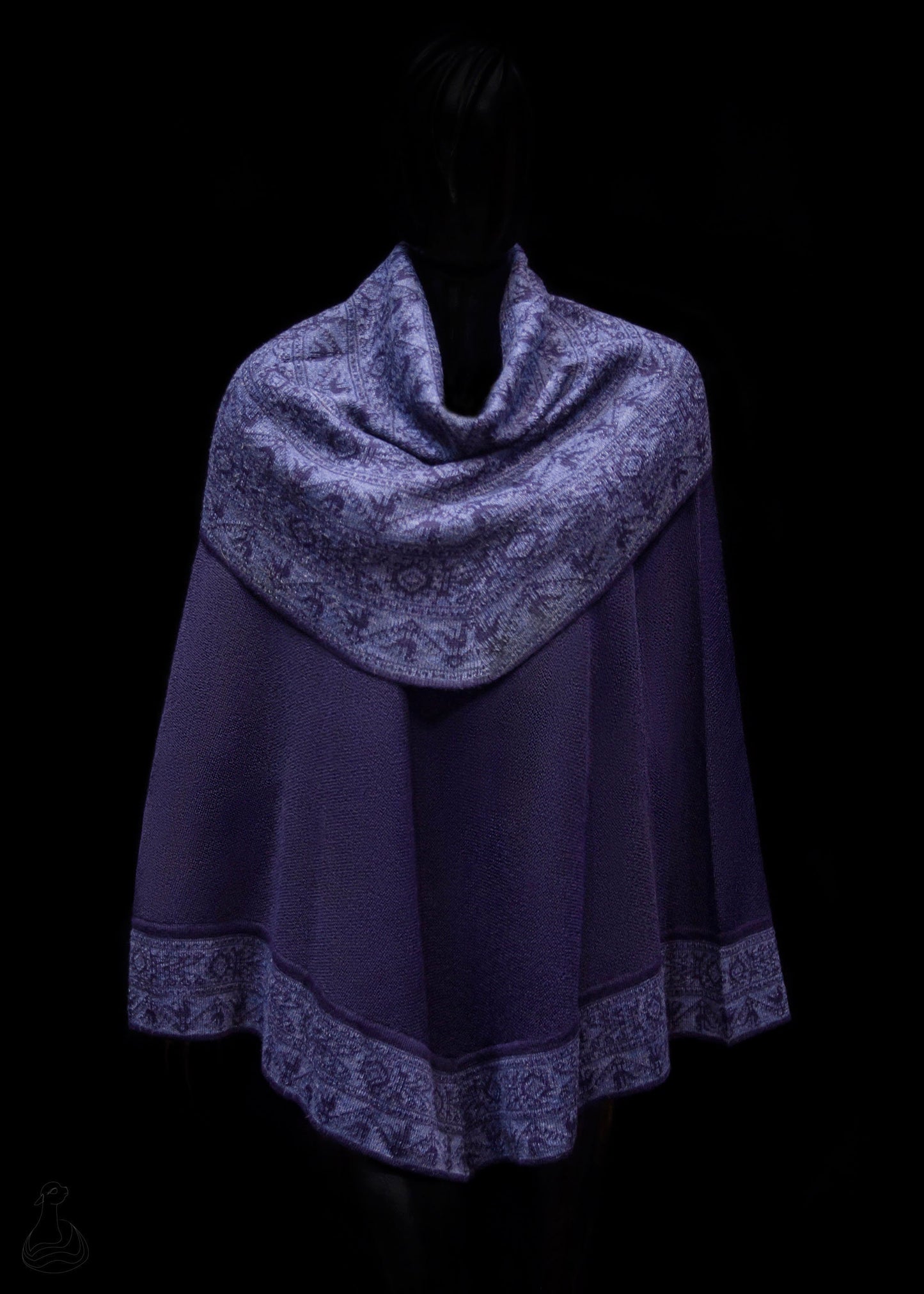 BABY ALPACA PONCHO | Luxury Peruvian Handcrafted Poncho | Lightweight Hooded Poncho