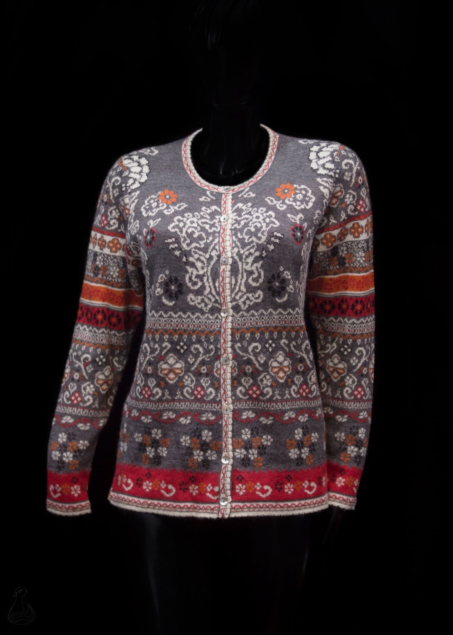 Strickjacke aus Baby-Alpaka für Damen | 100 % Baby-Alpaka mit Perlmuttknöpfen | Luxuriöses Jacquardmuster im peruanischen Stil
